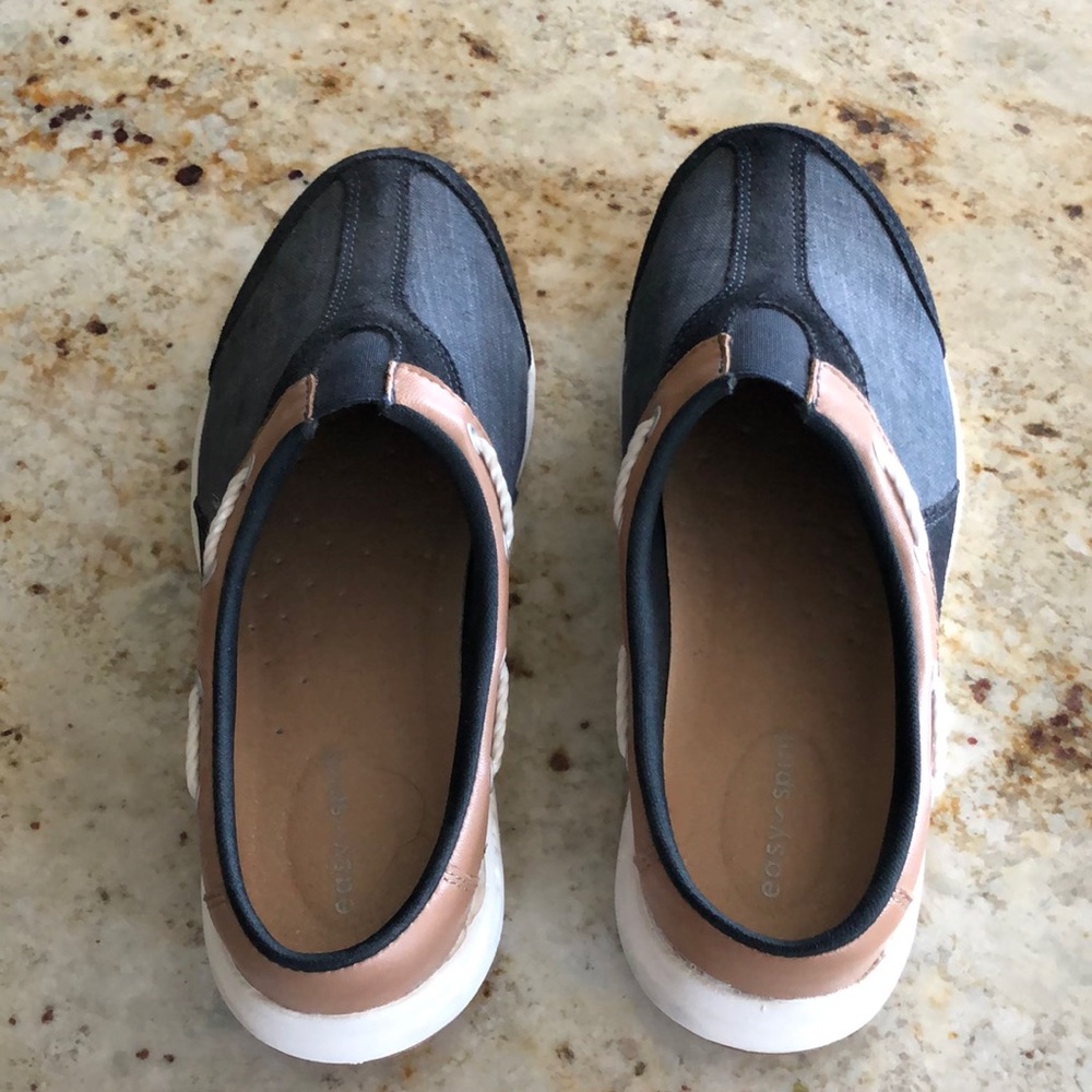 Easy Spirit Slip on Shoes BNIB